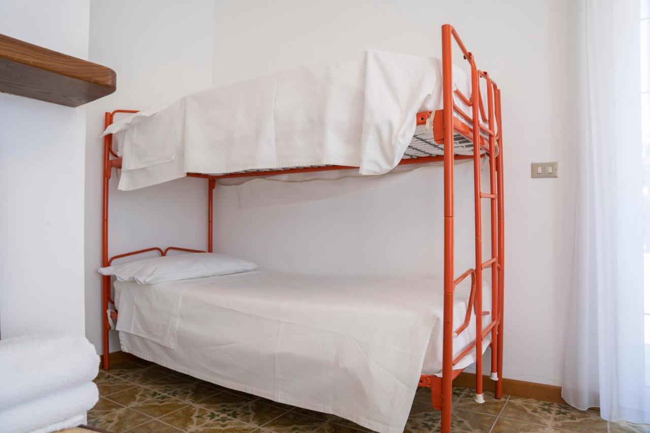 028 - Agriturismo "Il Boschetto" Con Piscina, Pace E Natura - Camera Familiare Cavizzano Zewnętrze zdjęcie